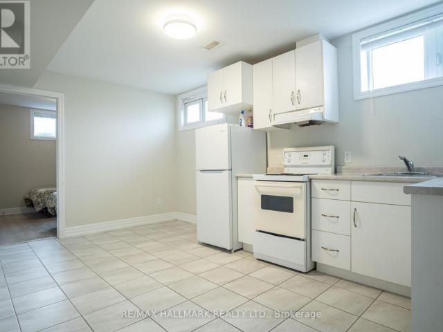 apartment at BASEMENT 1 – 35 ROBERTA DRIVE