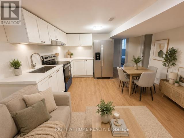 apartment at BASEMENT 300 SOUTH KINGSWAY, Toronto, Ontario, M6S3T9