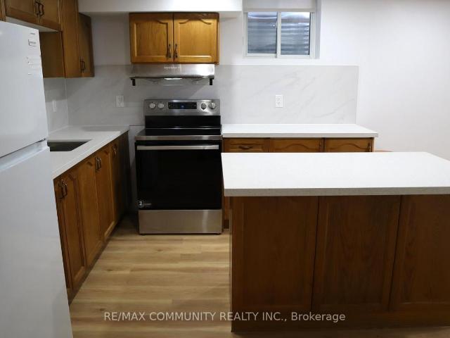 apartment at BASEMENT 3254 CAMBOURNE CRESCENT, Mississauga, Ontario, L5N5G4