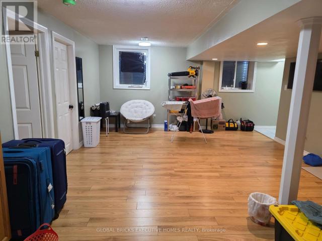 apartment at BASEMENT 35 CLAUDETTE GATE, Hamilton, Ontario, L9B2S3