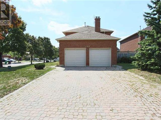 apartment at BASEMENT 460 CHIEFTAN CIRCLE, Mississauga, Ontario, L4Z3A6