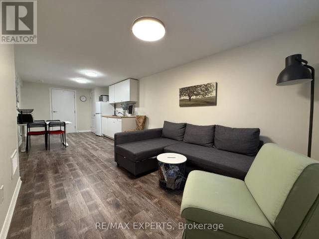 apartment at BASEMENT 4 MCNAIRN COURT, Richmond Hill, Ontario, L4C5X1
