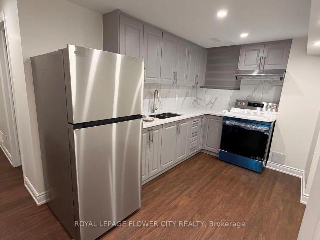 apartment at BASEMENT 54 PEMBROOK STREET, Caledon, Ontario, L7E4M7