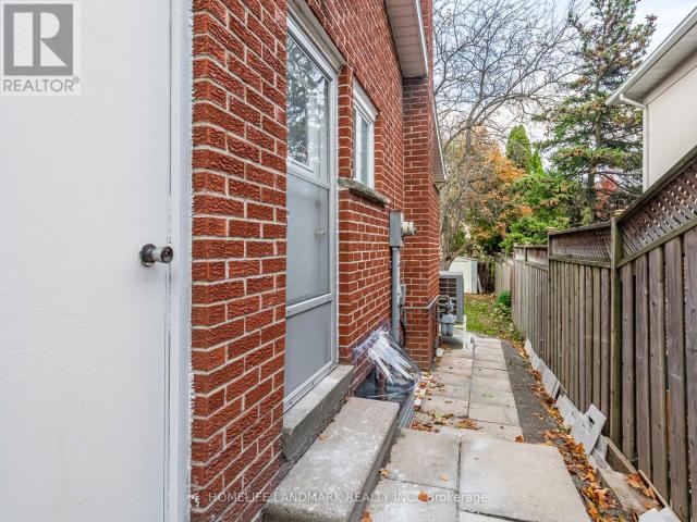 apartment at BASEMENT ROOM C – 58 DEERBROOK TRAIL N