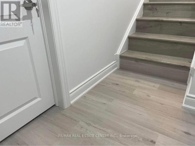 apartment at BSMNT 7 BRANIGAN CRESCENT, Halton Hills, Ontario, L7G0N2