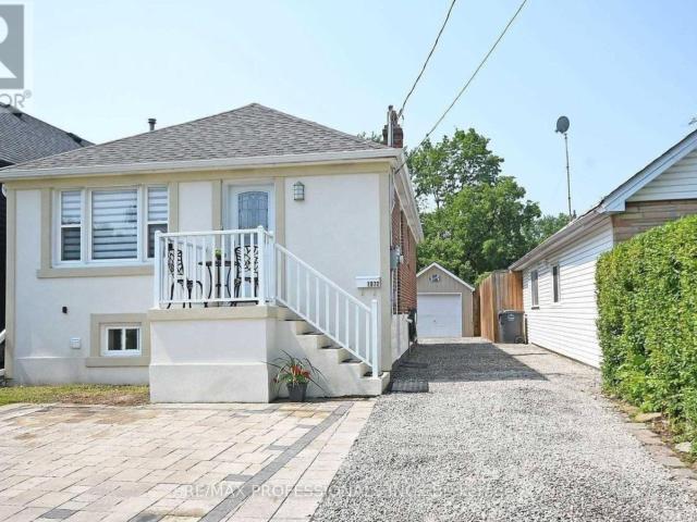 apartment at BSMT 1072 ALEXANDRA AVENUE, Mississauga, Ontario, L5E1Z8