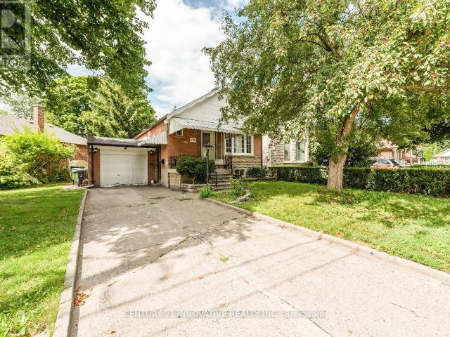 apartment at #BSMT 240 PARKVIEW HILL CRESCENT, Toronto, Ontario, M4B1S3