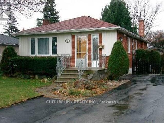 apartment at BSMT – 30 ROCKPORT CRESCENT