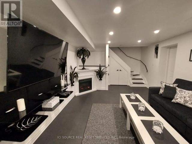 apartment at BSMT 32 ONTORO BOULEVARD, Ajax, Ontario, L1Z1X6
