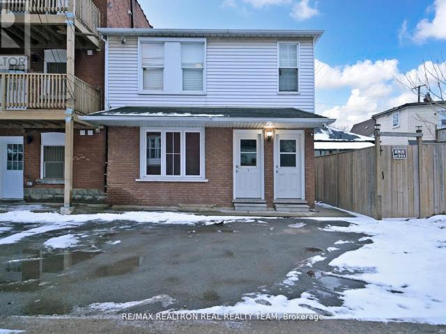 apartment at #C2 1129 CANNON STREET E, Hamilton, Ontario, L8L2J7