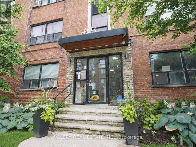 apartment at E4 – 3017 QUEEN STREET E