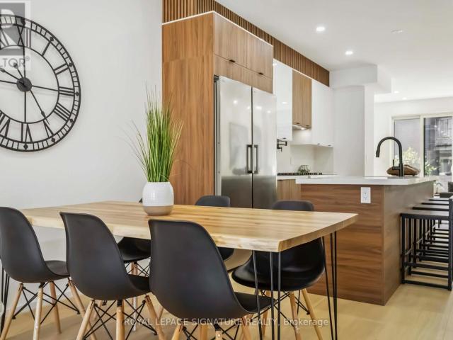apartment at FURNISHED UPPER 43A CUMMINGS STREET, Toronto, Ontario, M4M1M9