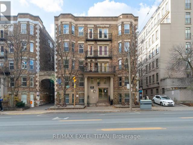 apartment at G4 414 JARVIS STREET, Toronto, Ontario, M4Y3C2