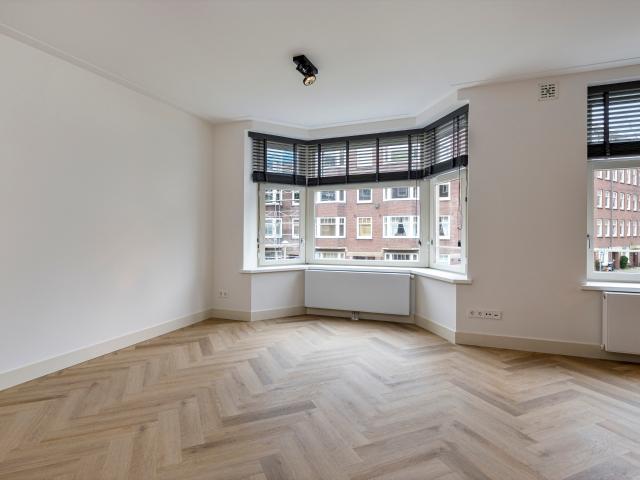 apartment at Kinderdijkstraat 18 1, 1079 GJ Amsterdam, Netherlands