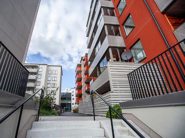 apartment at Huddinge, Björnkullavägen 8, Flemingsberg
