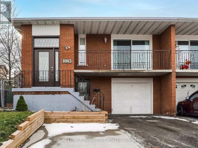 apartment at LOWER 1063 BLAIRHOLM AVENUE, Mississauga, Ontario, L5C3C9