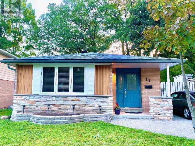 apartment at LOWER 11 DAPHNE CRESCENT, Barrie, Ontario, L4M2Y7