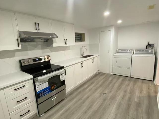 apartment at LOWER 126 ROYWOOD DRIVE, Toronto, Ontario, M3A2E1