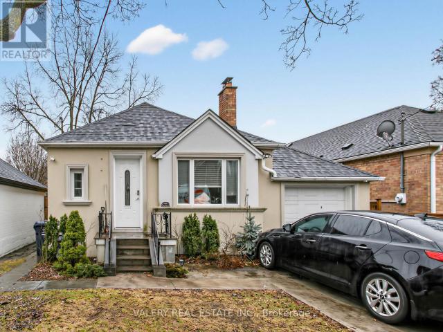 apartment at LOWER 133 MEADOWVALE DRIVE, Toronto, Ontario, M8Z3K2