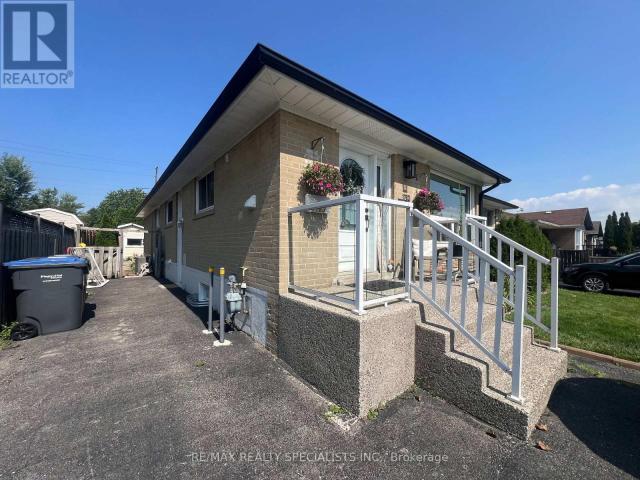 apartment at LOWER 1763 SANDGATE CRESCENT, Mississauga, Ontario, L5J2E7