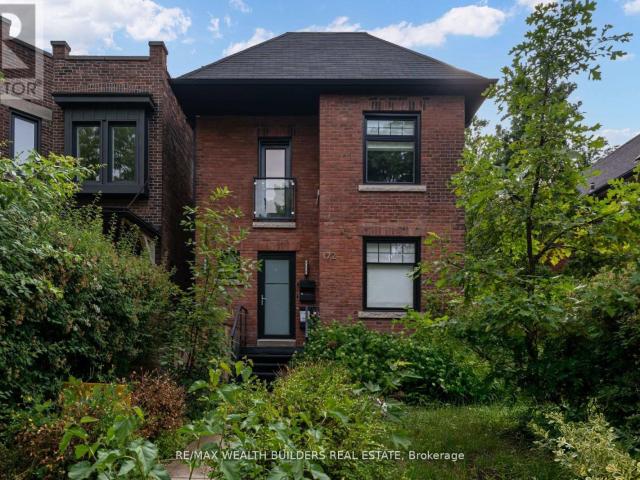 apartment at LOWER 172 INDIAN ROAD CRESCENT, Toronto, Ontario, M6P2G3