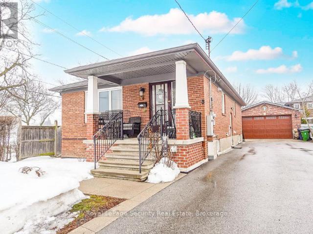 apartment at LOWER 1 NORCROSS ROAD, Toronto, Ontario, M3H2R3
