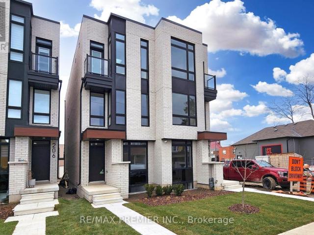 apartment at LOWER 208 MCROBERTS AVENUE W, Toronto, Ontario, M6E4P5