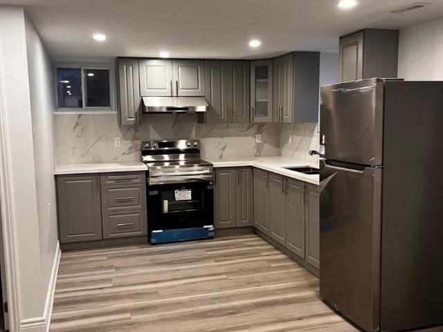 apartment at LOWER 233 BARTLEY BULL PARKWAY, Brampton, Ontario, L6W2K9