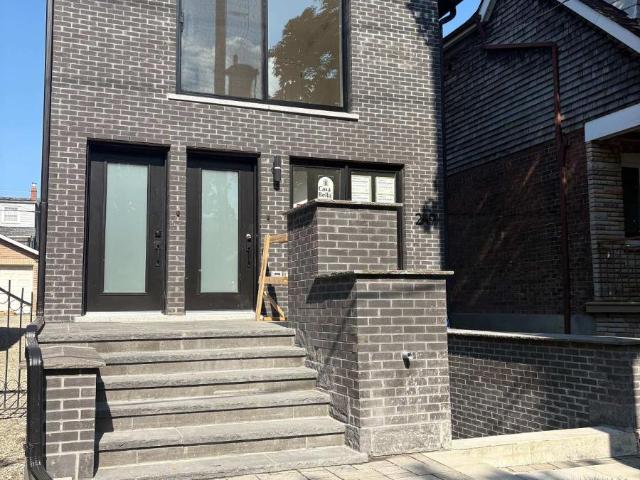 apartment at LOWER 249 SILVERTHORN AVENUE, Toronto, Ontario, M6N3K2