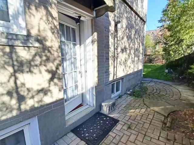 apartment at LOWER 256 HOMEWOOD AVENUE, Toronto, Ontario, M2R2N3