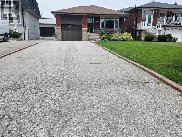 apartment at LOWER – 252 MAPLE LEAF DRIVE