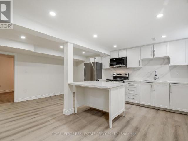 apartment at LOWER 277 MISSISSAGA STREET, Oakville, Ontario, L6L6J8
