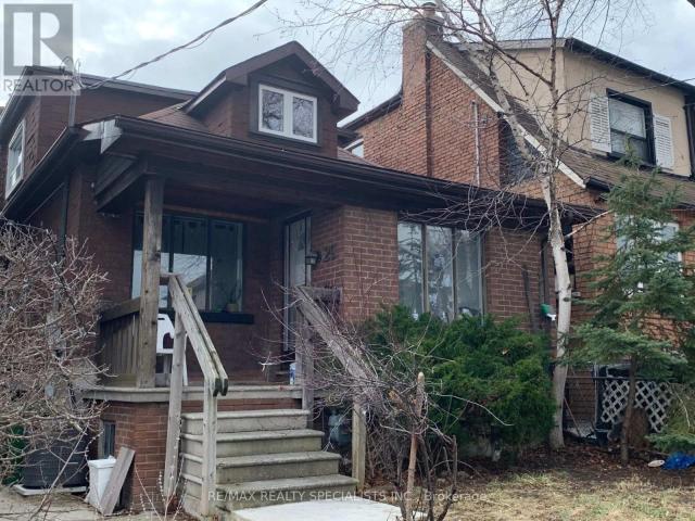 apartment at LOWER 29 GOODWOOD AVENUE, Toronto, Ontario, M6E1J1