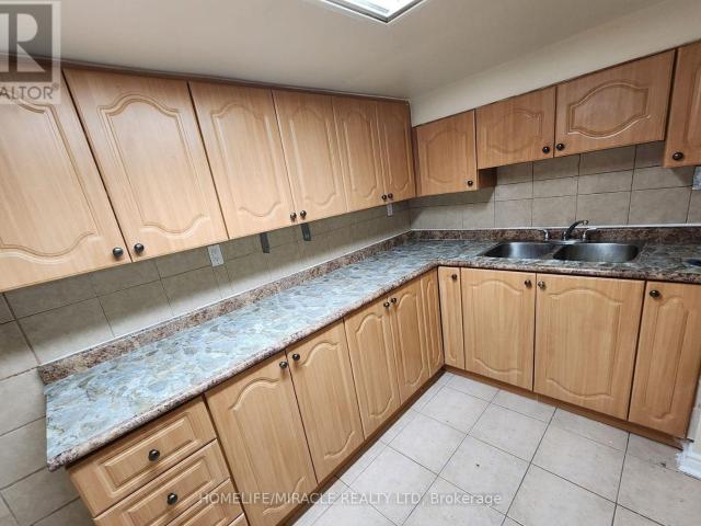 apartment at LOWER 45 HUNTINGTON AVENUE, Toronto, Ontario, M1K4K9