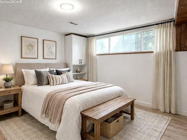 apartment at LOWER 46 WEDGEWOOD DRIVE, Toronto, Ontario, M2M2H5