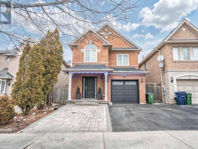 apartment at LOWER 4 PURDY CRESCENT, Toronto, Ontario, M9N3X8