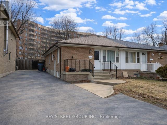 apartment at LOWER – 56 CORBY CRESCENT