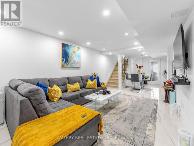 apartment at LOWER 64 MOREAU TRAIL, Toronto, Ontario, M1L4V2