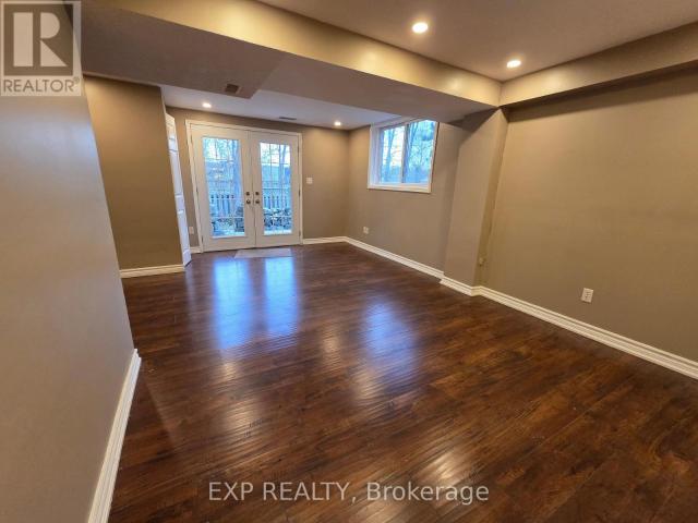 apartment at LOWER – 696 PENNY LANE