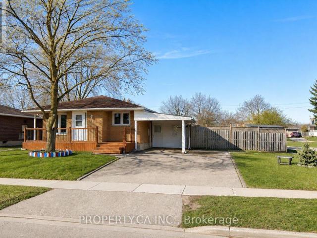 apartment at LOWER 71 HIGHPARK AVENUE, Kitchener, Ontario, N2C2C3