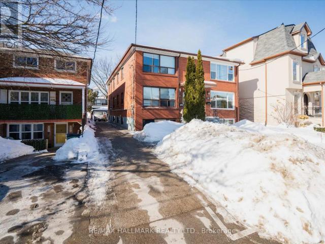 apartment at LOWER BACH 224 PICKERING STREET, Toronto, Ontario, M4E3J8