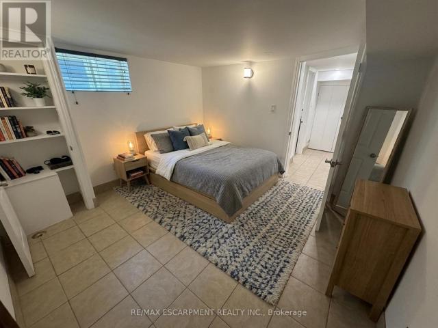 apartment at LOWER LEVEL 98 LIMERIDGE ROAD E, Hamilton, Ontario, L9A2S3