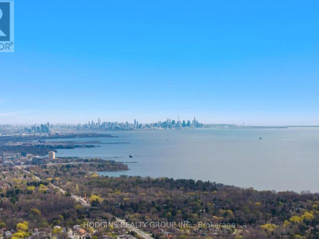apartment at LPH 1801 1035 SOUTHDOWN ROAD, Mississauga, Ontario, L5J0A3