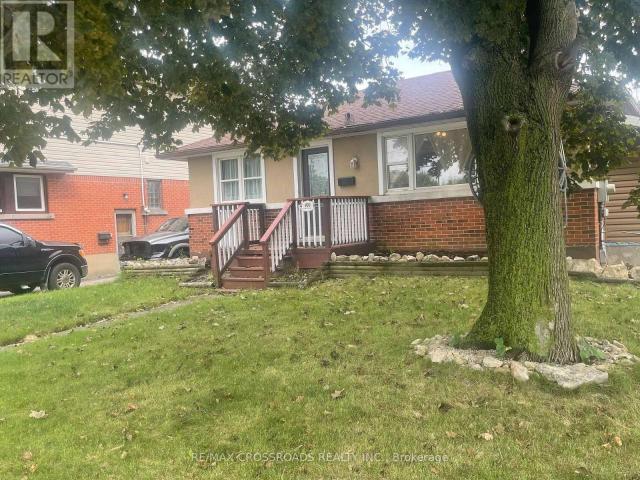 apartment at MAIN – 493 UPPER GAGE AVENUE