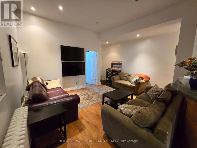 apartment at MAIN 61 MADISON AVENUE, Toronto, Ontario, M5R2S3