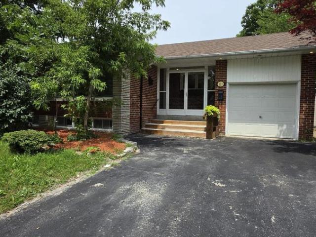 apartment at MAIN 121 TRAYBORN DRIVE, Richmond Hill, Ontario, L4C4K6