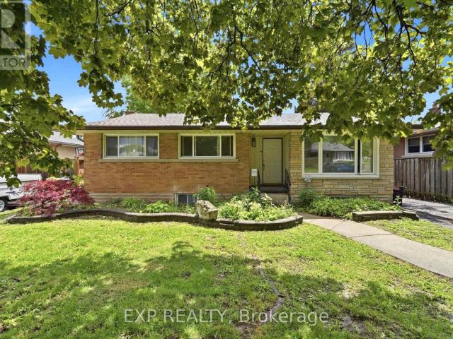 apartment at MAIN – 133 KINGSLEA DRIVE