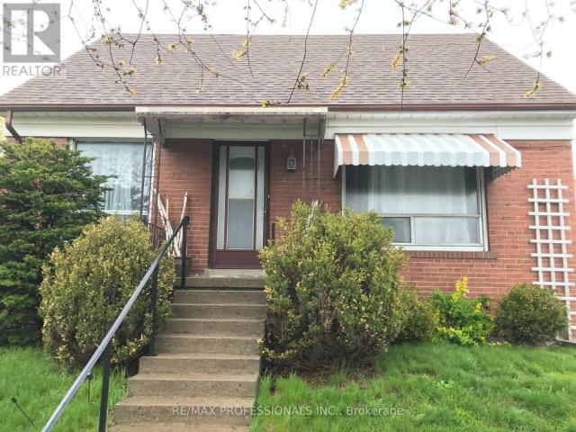 apartment at MAIN 145 YORKVIEW DRIVE, Toronto, Ontario, M8Z2G5