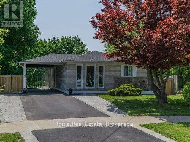 apartment at MAIN 15 GROVE PARK CRESCENT, Toronto, Ontario, M2J2C7
