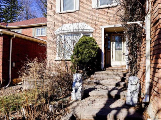 apartment at MAIN 26 DARTMOOR DRIVE, Toronto, Ontario, M1E5B2
